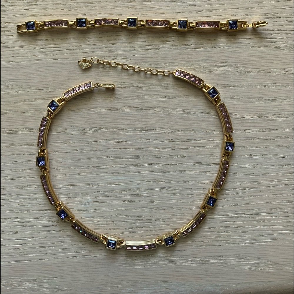 Swarovski 18 inch necklace and 7 1/2 inch bracelet. BEAUTIFUL SET